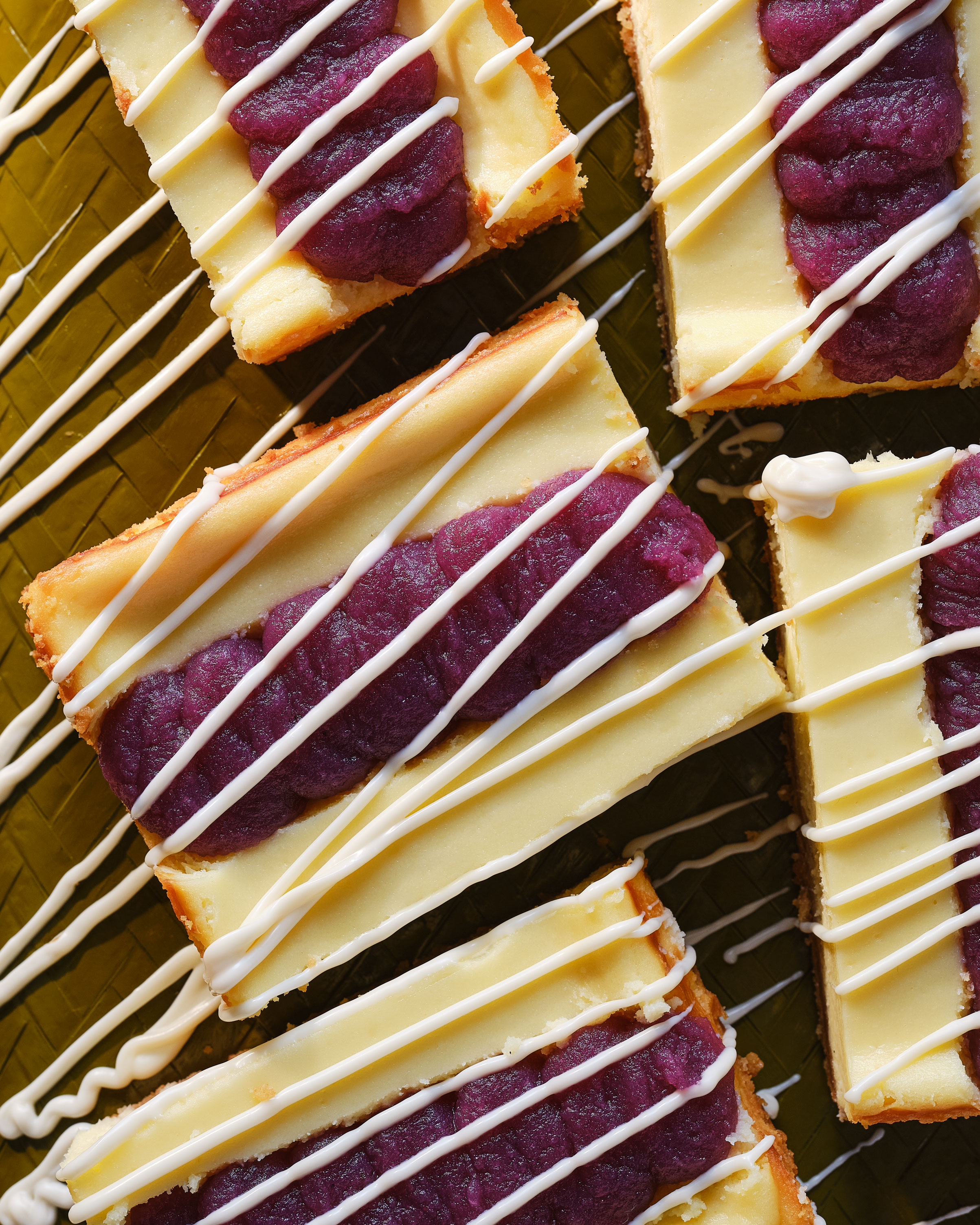 BrowniesandBars_UbeCheesecakeBarsCosomiCrackerCrustWhiteChocolateDrizzle_0029