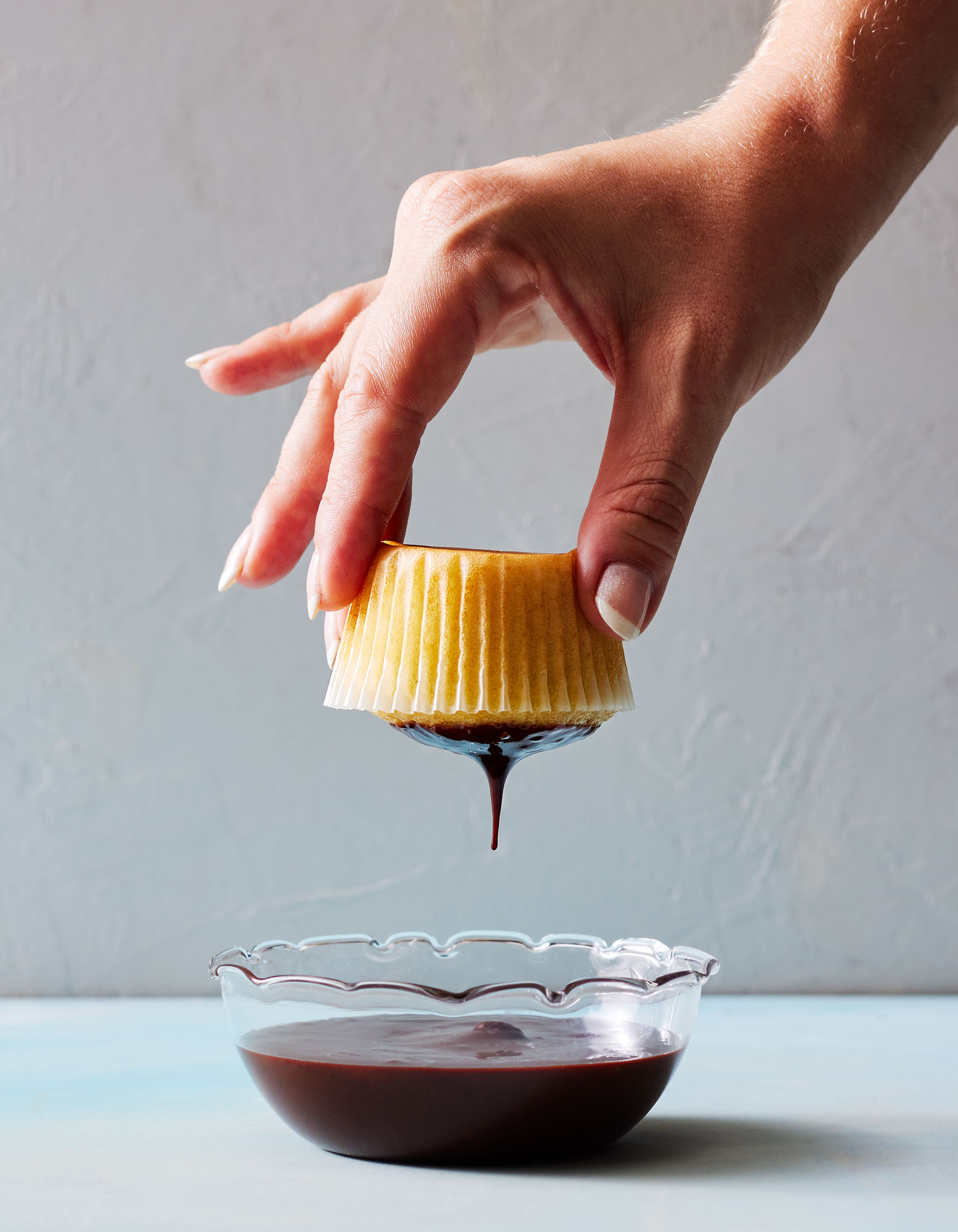 CH01_NPV_VanillaBdayCupcakesChocolateGlaze_0471