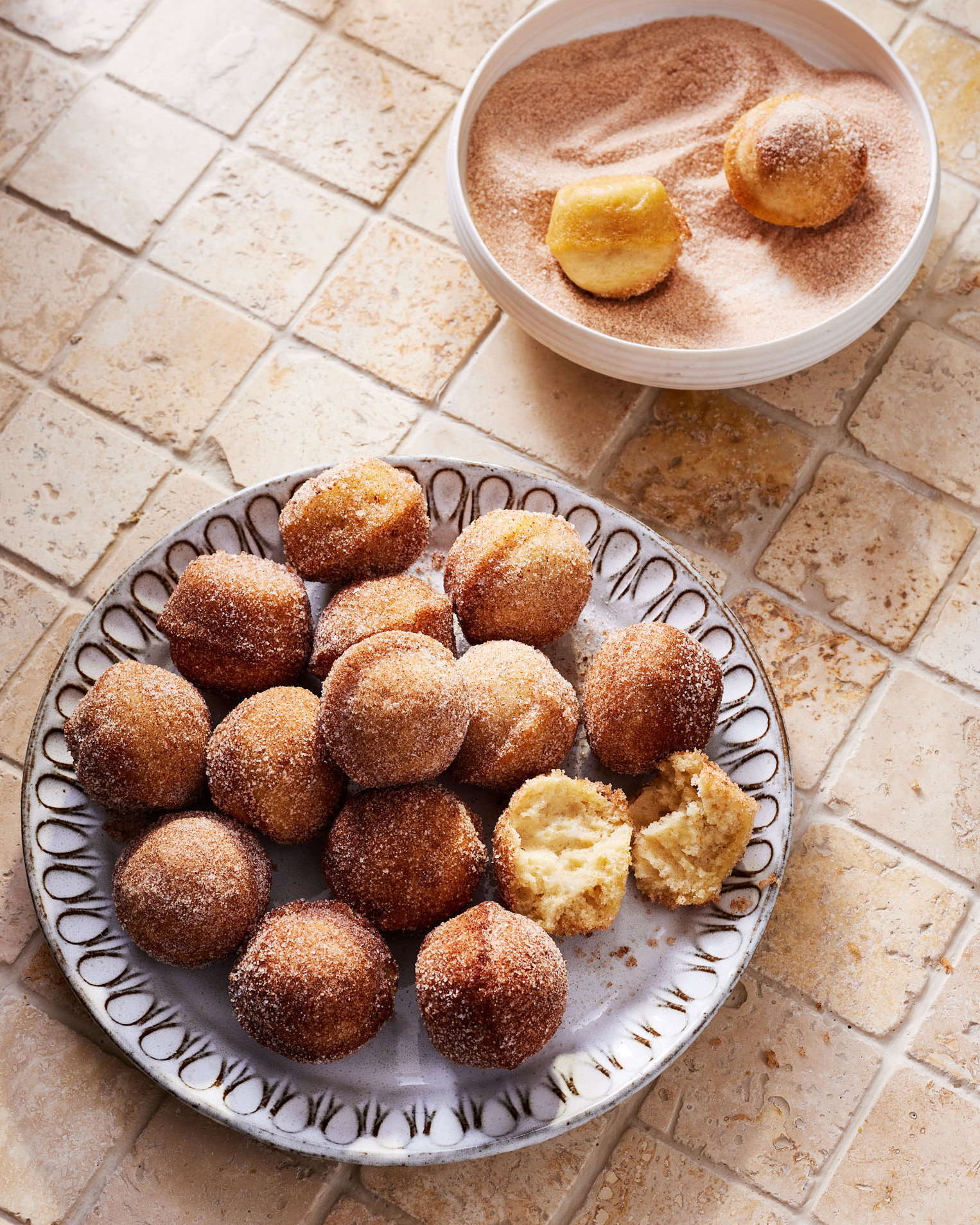 Snackable Bakes, Cinnamon Sugar, Buttermilk Munchkin